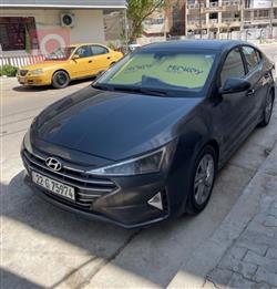 هیوندای ئەلەنترا